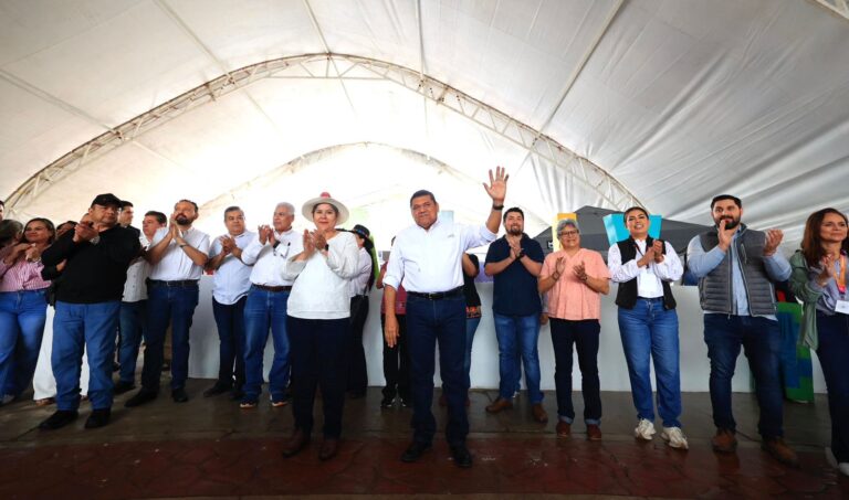 Anuncia Javier May Rodríguez Plan Integral de Rescate en Villa el Triunfo, Balancán