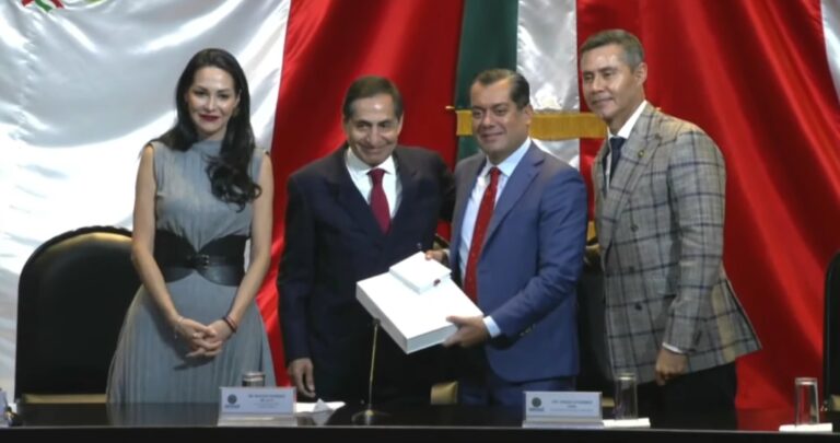 Entrega SHCP Paquete Económico 2025 a Cámara de Diputados