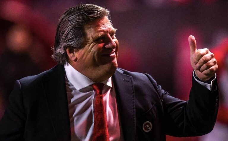 Miguel Herrera nuevo entrenador de la Selección de Costa Rica